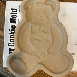 Pampered Chef Clay Cookie Mold